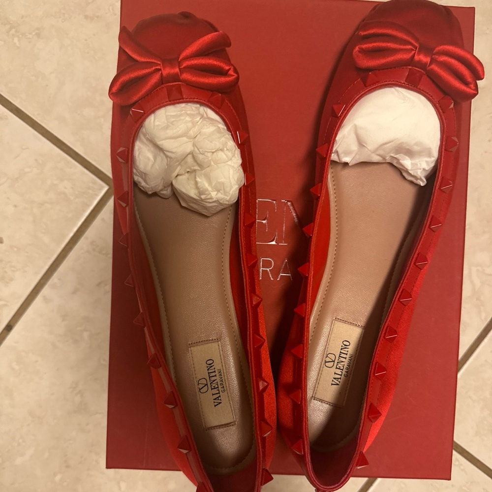 Valentino Garavani Ballerina Flats